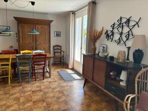 Maisons de vacances L authentique : Maison 3 Chambres