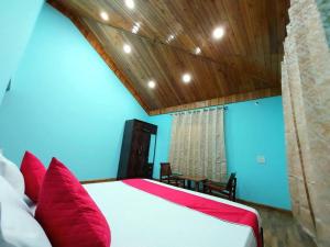 BnBBuddy Himalayan 3BR Farmstay wid Lawn Near Manali