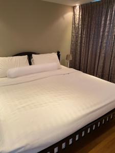 Sea View One Bedroom Condo in Kata Beach