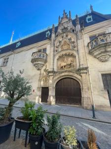 B&B / Chambres d'hotes Rent big room with breakfast free in old city : photos des chambres