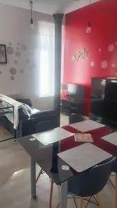 F1 en duplex coquelicot - Cabrerolles