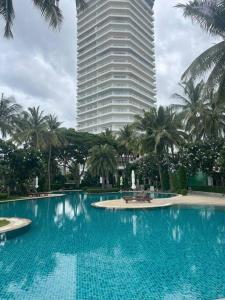 120 sqm Beachfront Condo