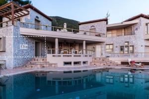 Epidavros Villas - Elia Garden Retreat with Shared Pool