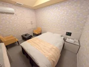 HOTEL Mythos (ホテル ミュートス) - Tondabayashi