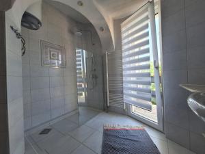 Apartment Seka with Terrace