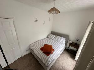 Stylish miners cottage at North Rd