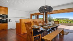 Sundecks - Stunning Oceanview Beach House in Emerald Beach