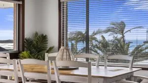 Sea Change - إميرالد بيتش