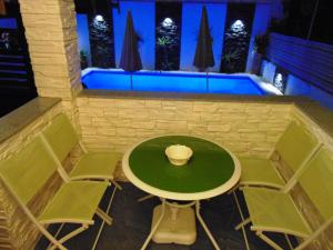 Apartment Rustica Zadar with exclusive use of the pool-ground floor