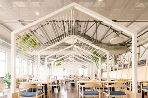 4B2 brand new flat with air conditioning in Center