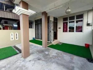 MunadibStay Cozy - Kampong Guntong