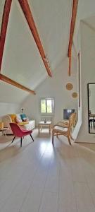 Maisons d'hotes Chambre spacieuse avec jardin : photos des chambres