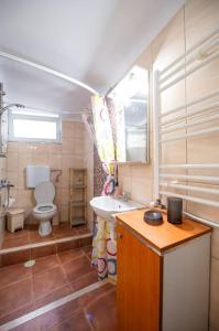 Tranquil Eclectic Townhome