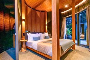 Lelina 1 BR Ocean View JU61