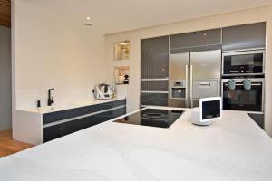 Maisons de vacances Villa Miluva - Maison climatisee avec piscine : photos des chambres