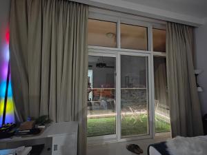 LeModCasa: Smart, modern studio in JVC