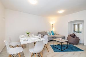 Holiday house CHARMING with private pool