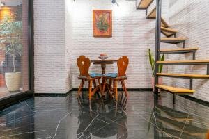 Condo in center Tbilisi with Terrace