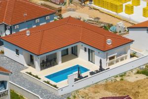 Luxury Villa Mariva with heated pool