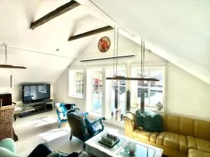 Boathouse in Mausund - Sistranda