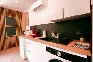 Appartements Appart 5 Charmant 2 pieces avec parking : photos des chambres