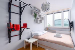 Rybacka Pleasant Apartment by BookingHost