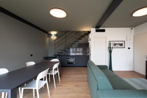 Venice Penthouse - Loft with Canal View