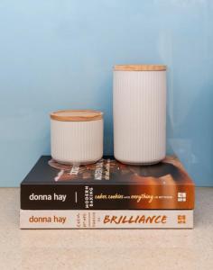 Best location at Bondi Beach, on the beach!