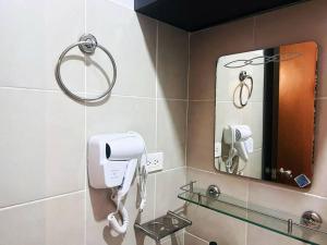 1BR Condotel Ridgewood Towers Taguig City #RW12