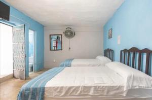 Espaciosa habitación comoda