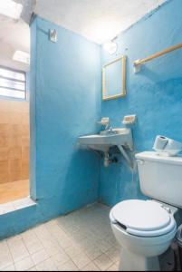 Espaciosa habitación comoda