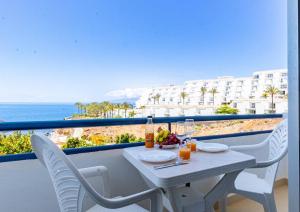 Oceanfront Paraiso Apt by Dream Homes Tenerife