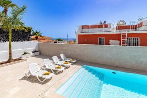 Villa Luna With Heated Pool