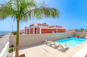 Villa Luna With Heated Pool