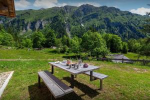 Grand Mazot La Chandelle - OVO Network