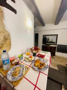 B&B / Chambres d'hotes Rent big room with breakfast free in old city : photos des chambres