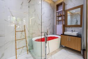 Villa Sun Lila by JB Villas