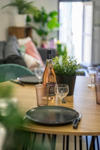 Charmant T2 proche Place aux Herbes