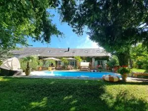 Maison d'hôtes Les jardins Saint Eloi - Le Lonzac