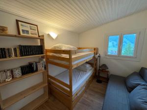 Appartements Appart 4 pers, 5 min des pistes, Animaux OK, Cuisine, Parking - FR-1-445-36 : photos des chambres