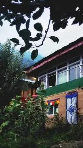 Seasons Homestay by Hostalgic - Jibhi