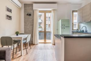 4 Pax Wi-Fi Milano Lorenteggio