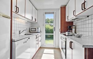 Lovely Home In Vestervig With Kitchen