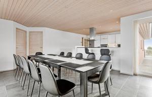 Amazing Home In Vesløs With Wifi