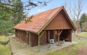 4 Bedroom Pet Friendly Home In Thyholm