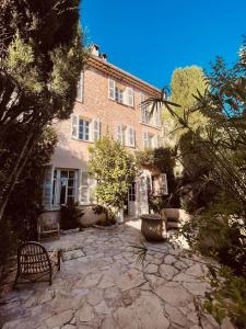 Maisons de vacances Grande maison avec jardin Mougins vieux village : photos des chambres