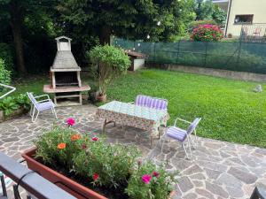 Casa Rossa al Lago - Apto grande primo piano