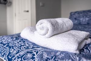 Maritime House Two - 4BR Sleeps 10 Near City Centre