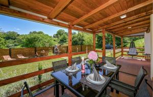 Lovely Home In Vinogradi Ludbreski