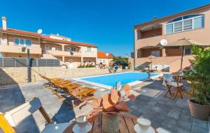 Nice Apartment In Biograd Na Moru